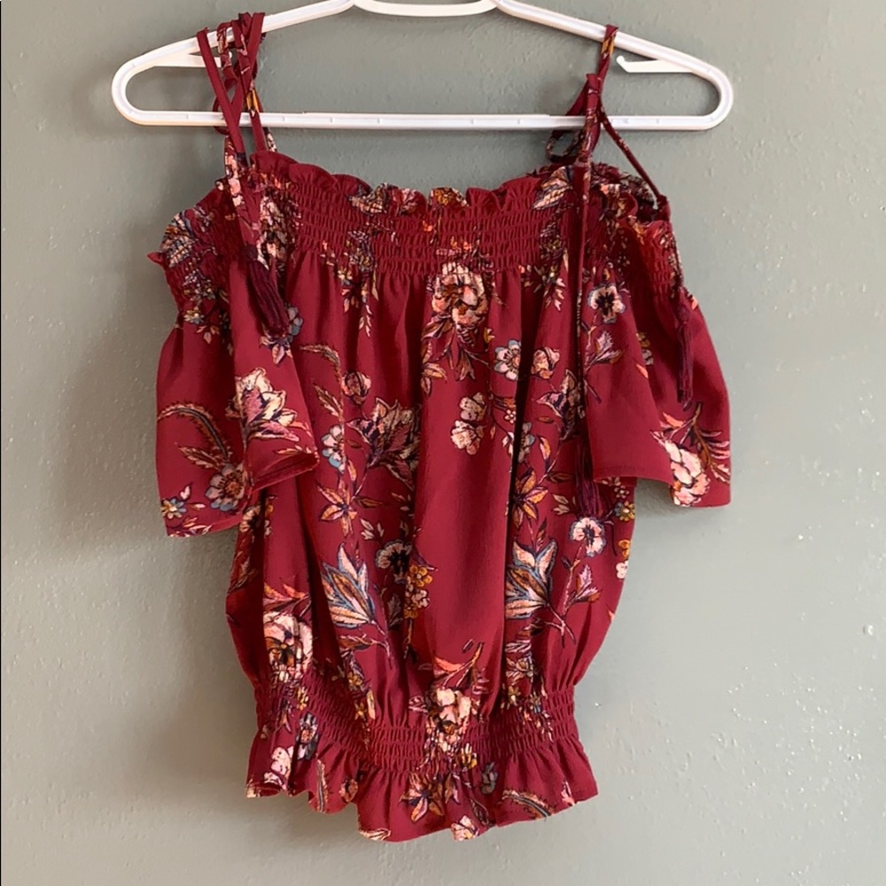 Buckle tank